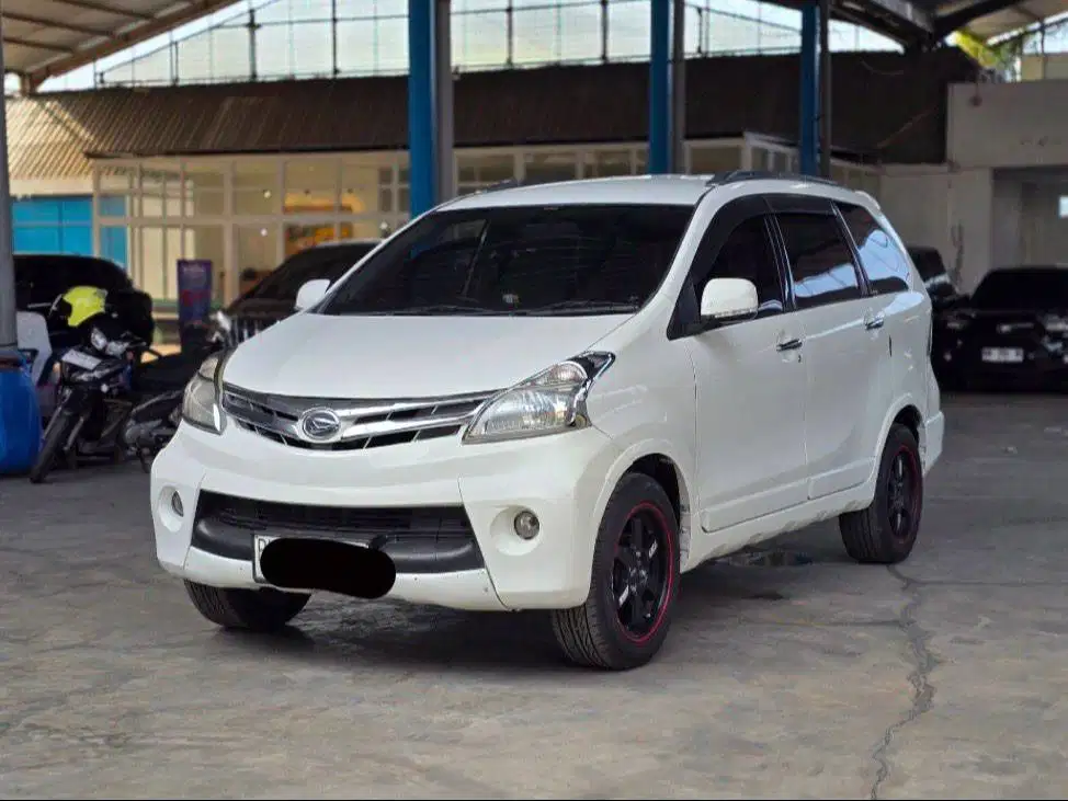 (TDP 15 JUTA) Daihatsu Xenia 1.3 R Attivo Manual 2012