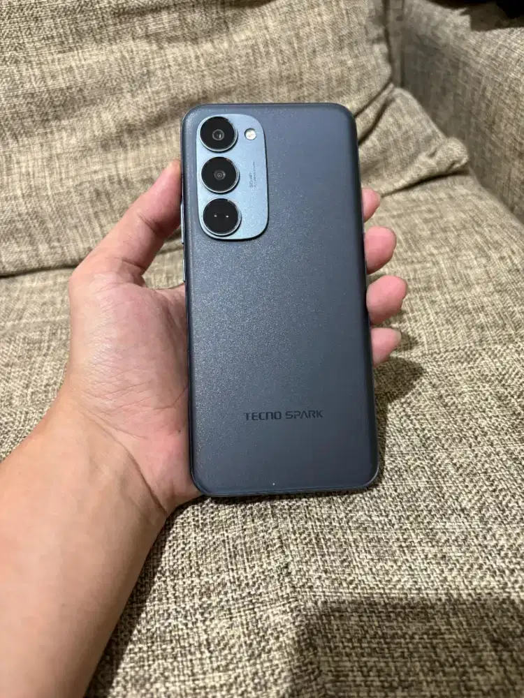 Tecno Spark 40 Pro+ (Plus) cari TT