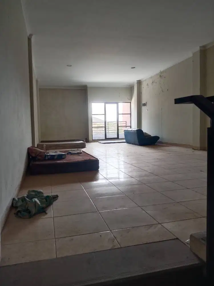 Cibaduyut Bandung Ruko 3 Lantai Strategis