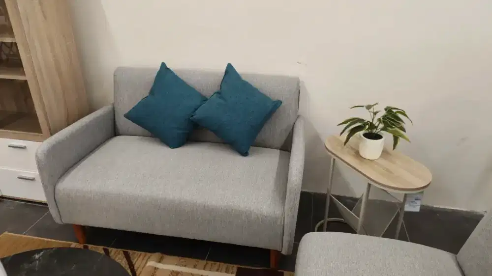 Sofa 2 seater minimalis