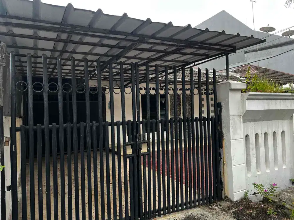 DIJUAL RUMAH KOMPLEK TAMAN MUTIARA DI PESING JAKARTA BARAT