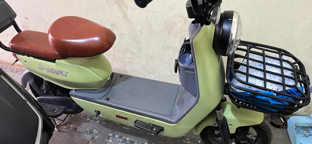 bismillah di jual selis uwinfly