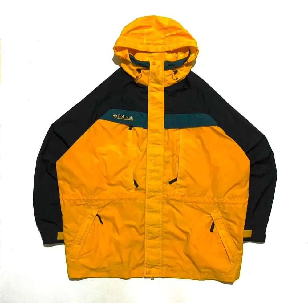 Jaket Columbia Parasut