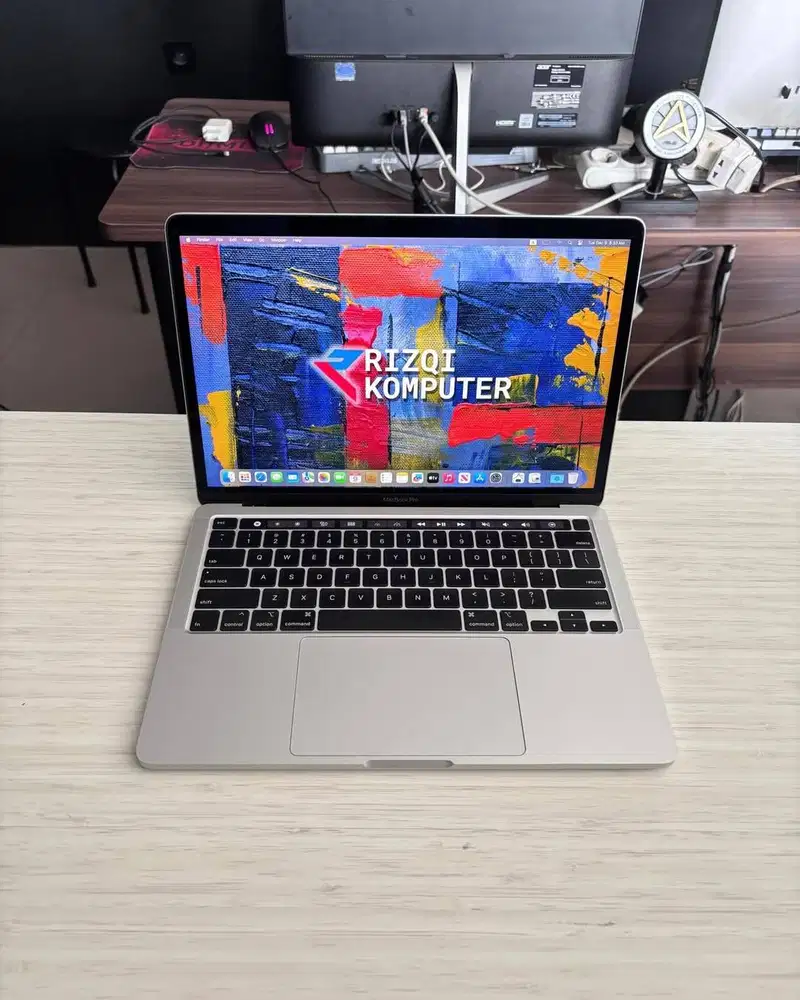 MacBook Pro i5 2020 Touchbar Intel Core i5 Ram 16GB SSD 256GB
