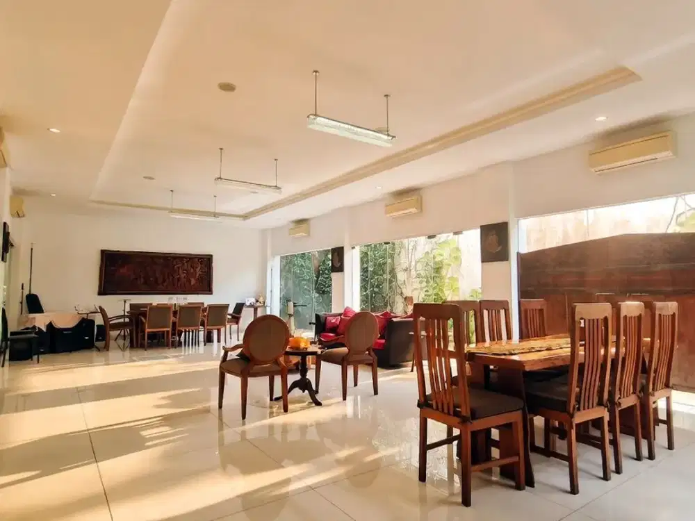 DIJUAL RUMAH HOEK 2 LANTAI, FULL DETACHED, TROPICAL MINIMALIST, VIBES VILLA DI BALI, TANAH NGANTONG