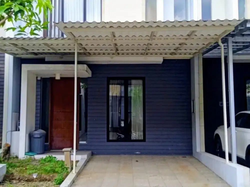 Jual Rumah 2 Lantai di Northwest Lake Nego