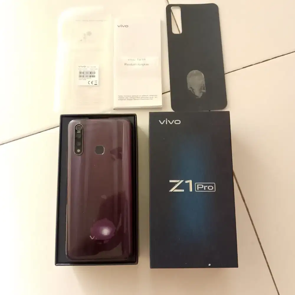 Vivo Z1 pro ram 6/128 mati total