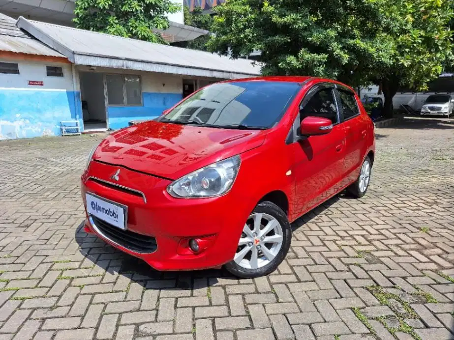 LOW DP Mitsubishi Mirage 1.2 Exceed Bensin-AT 2013 NOA