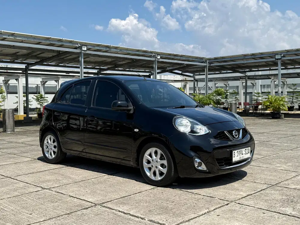Nissan March 1.5 XS 2013