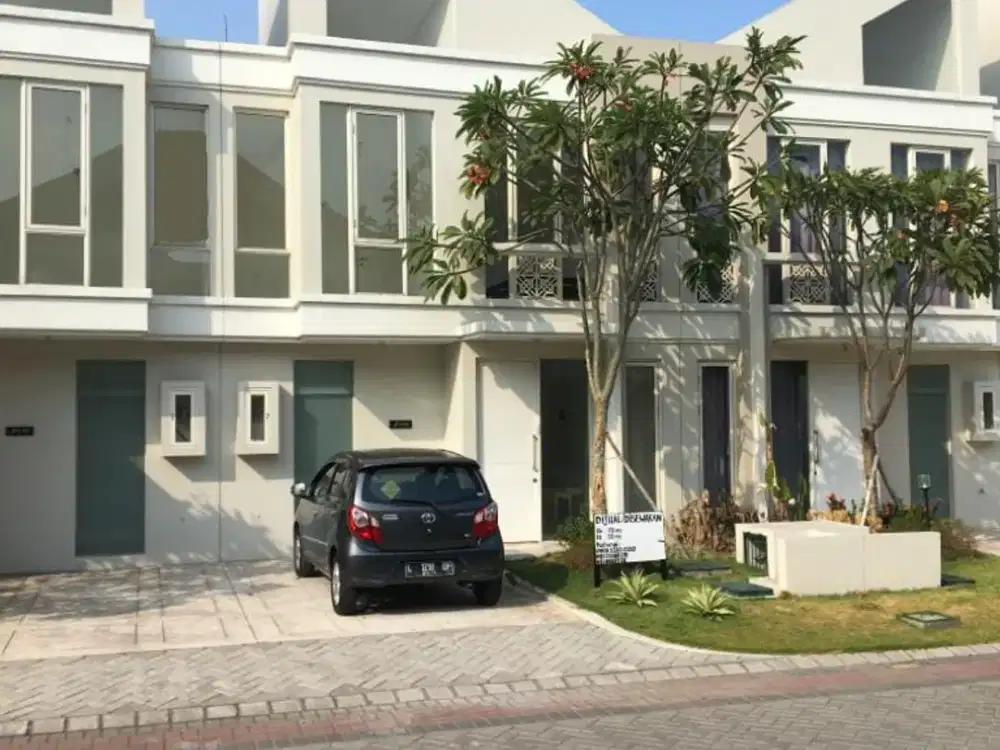 Rumah Grand Pakuwon Surabaya Barat Minimlais 2 Lantai