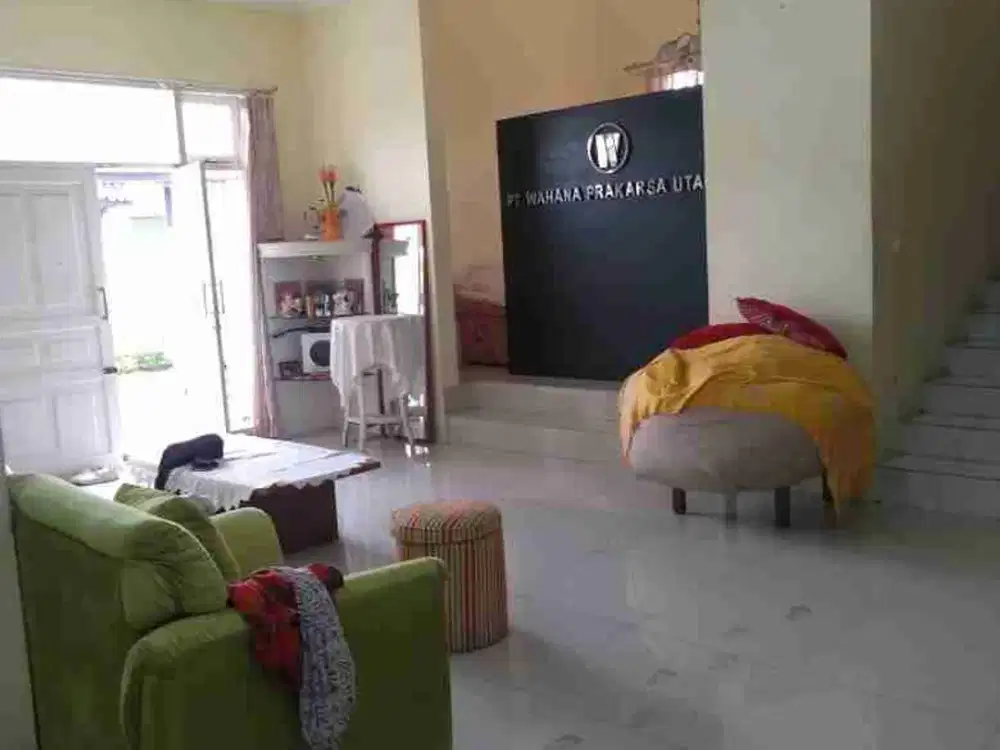 Rumah Hook 1 Lantai Dekat Jalan Utama Di Taman Kopo Indah 1