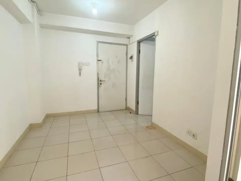 Apartemen Green Bay Pluit Tipe 2 Kamar Unfurnished View ke Mall Siap Huni + 1 AC