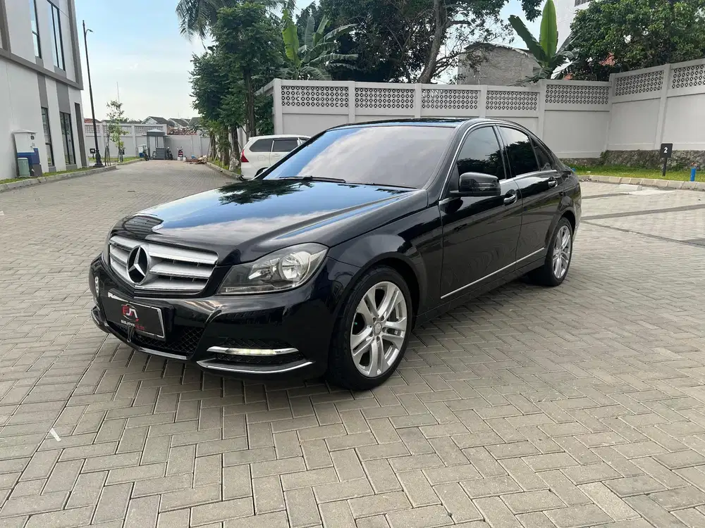 Mercedes-Benz C200 2013 Bensin