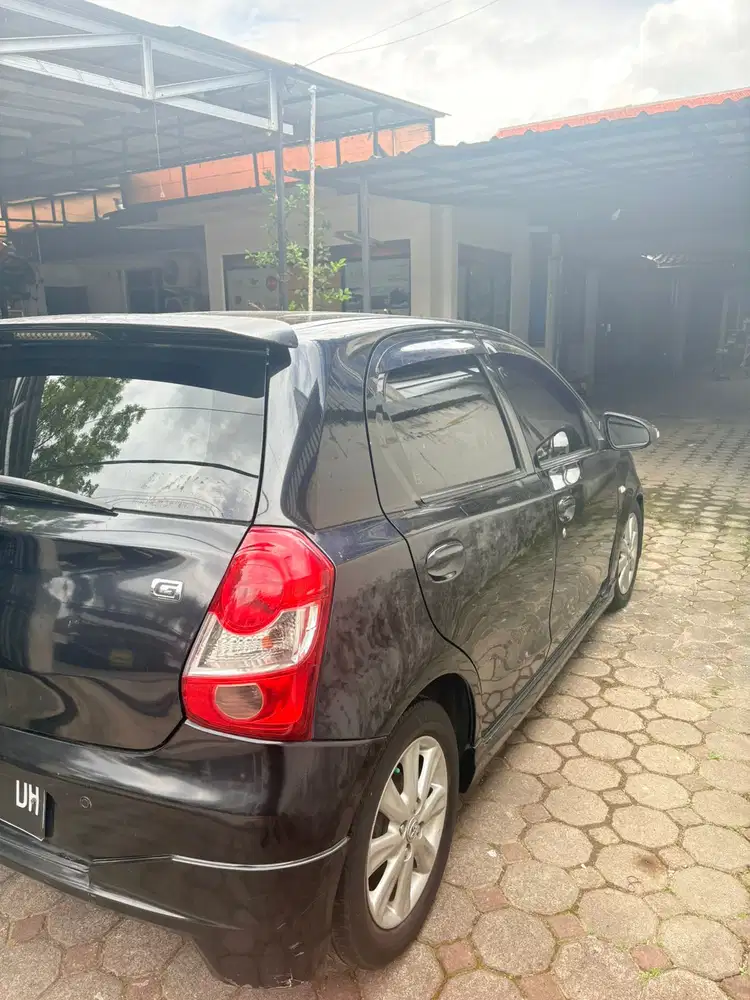 Toyota Etios Valco G/MT/2014