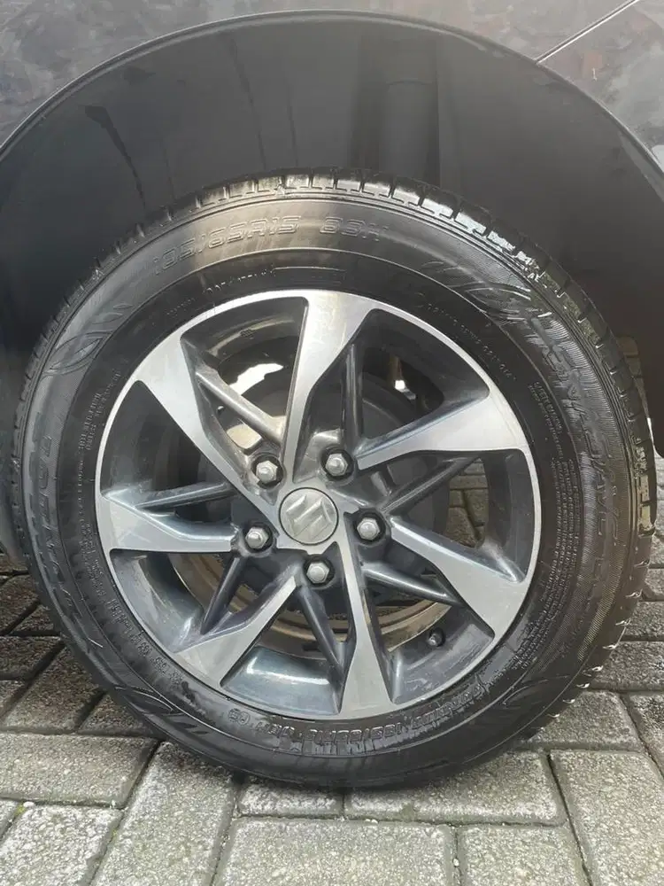 Dunlop Enasave 185/65/r15