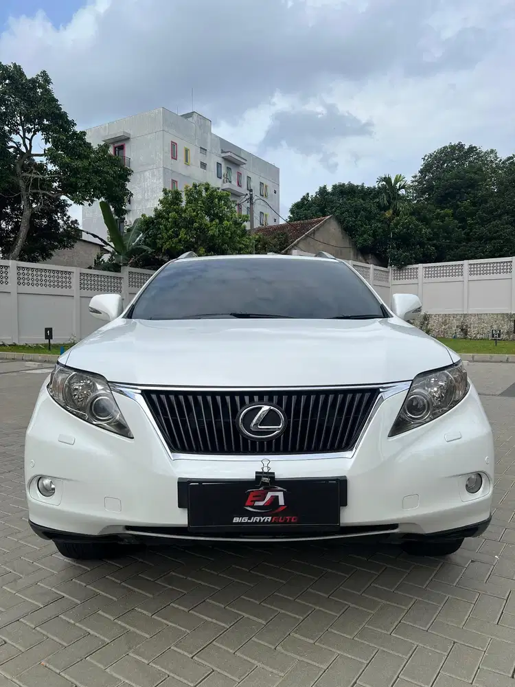 Lexus RX 270 2011 Bensin