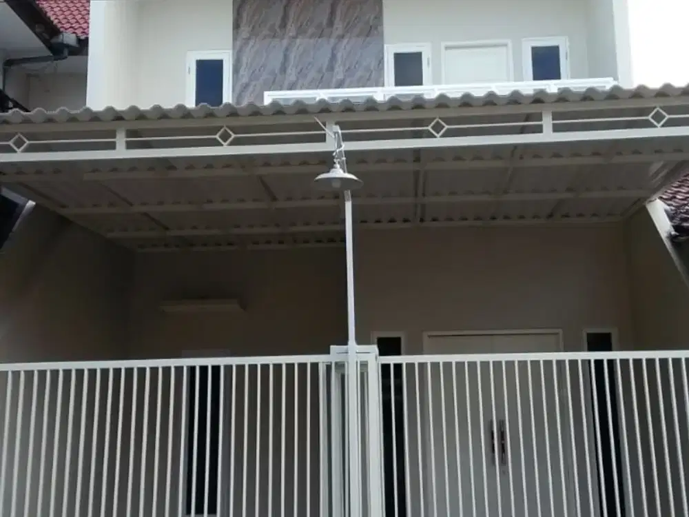 Rumah Baru 2 Lantai Di Pondok Tjandra Sidoarjo