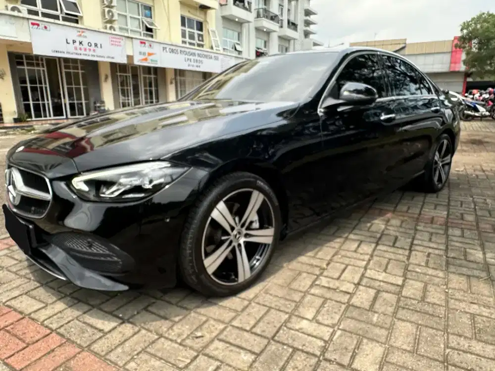 ODO 10rb - Mercedes Benz C200 Avantgarde W206 2023