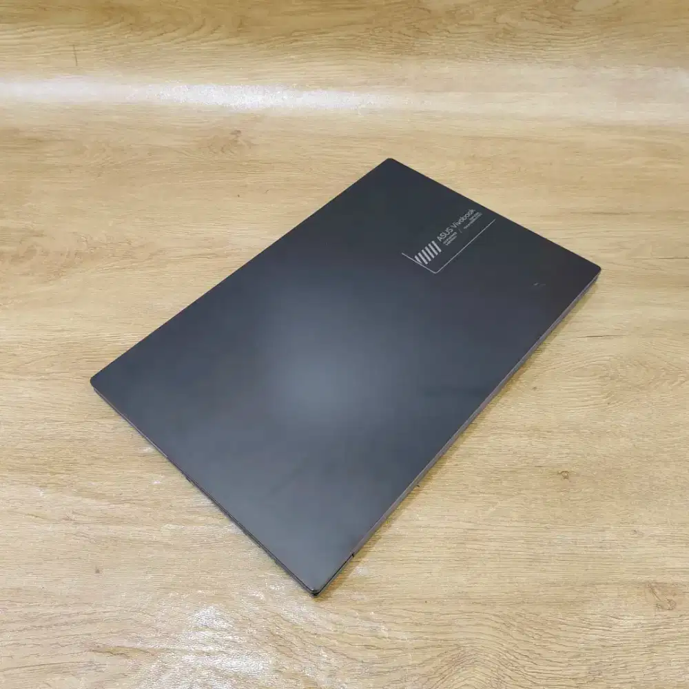 Laptop ASUS Vivobook Go15 E1404F Slim Ryzen 3 (7000Series) Bonus Mouse