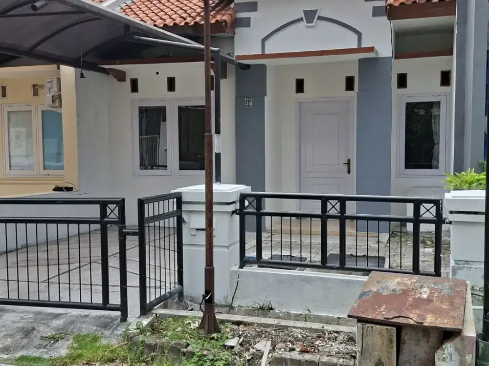 Rumah 1,5 Lantai Daerah Medokan Asri Utara Surabaya