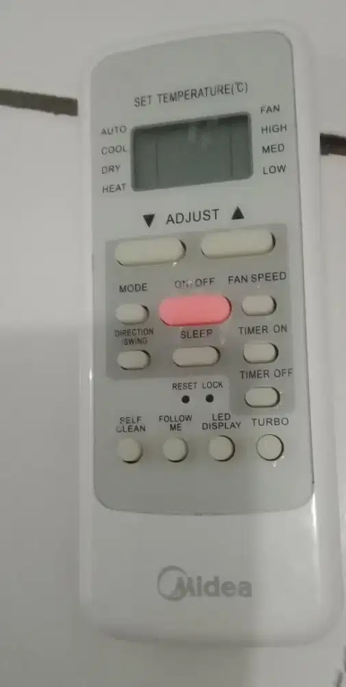 Dijual 1 untit AC Midea