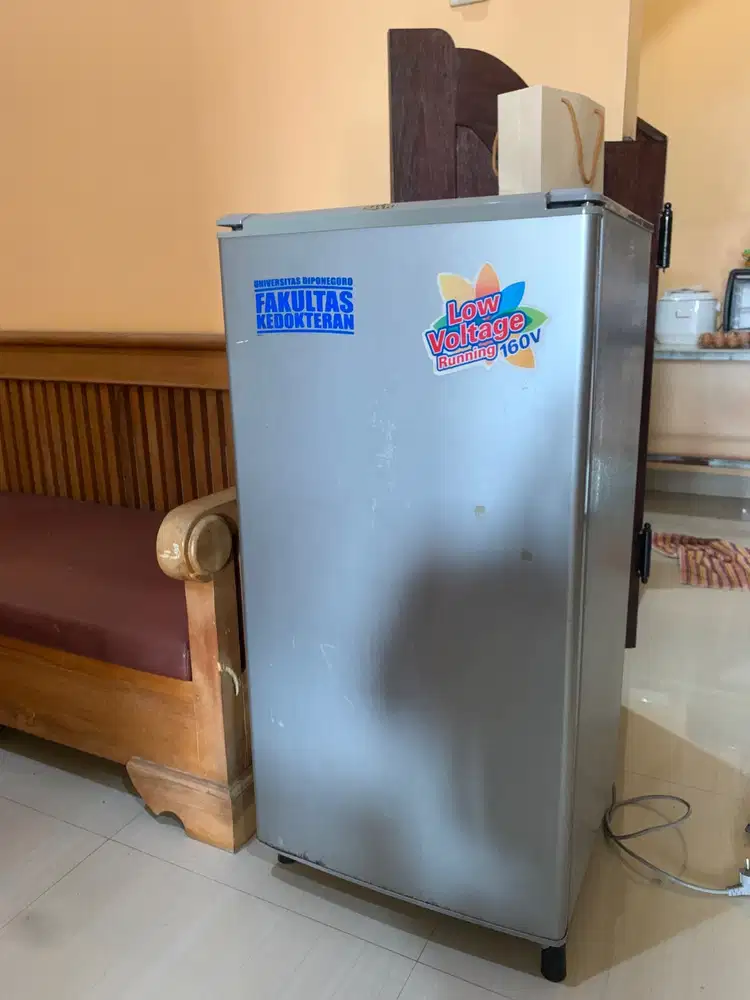 Dijual Kulkas Sanyo 650 nego sejadinya