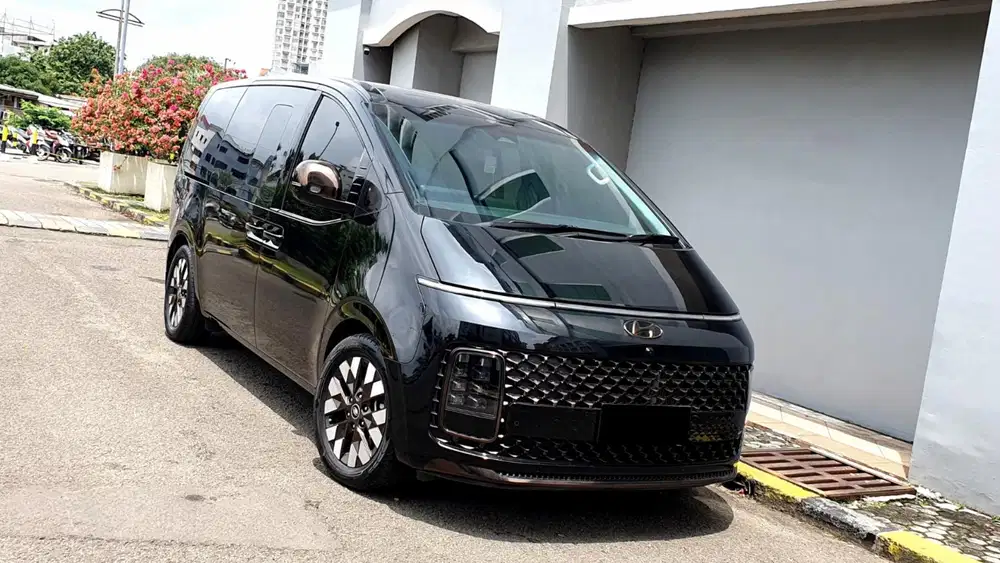 [ GARANSI 5TH ] Hyundai Staria 2.2L 2WD Signature Diesel AT 2022/2023