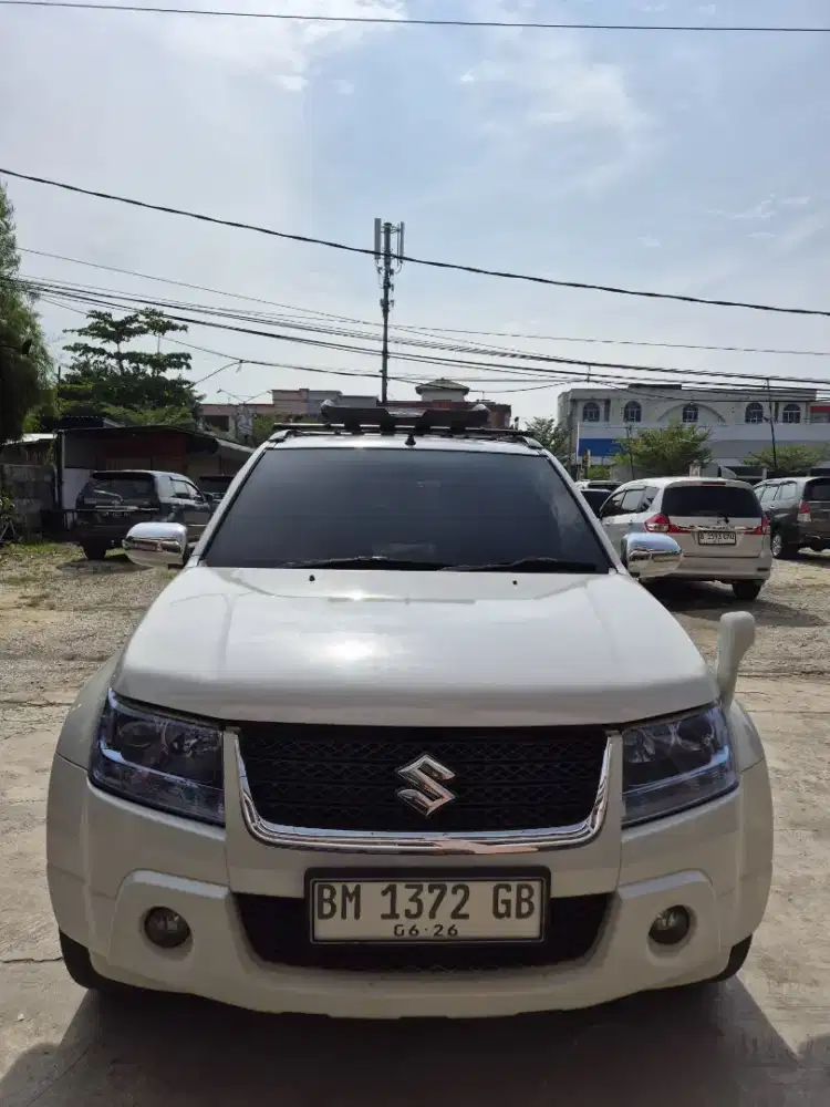 Grand Vitara 2.4 Tahun 2011