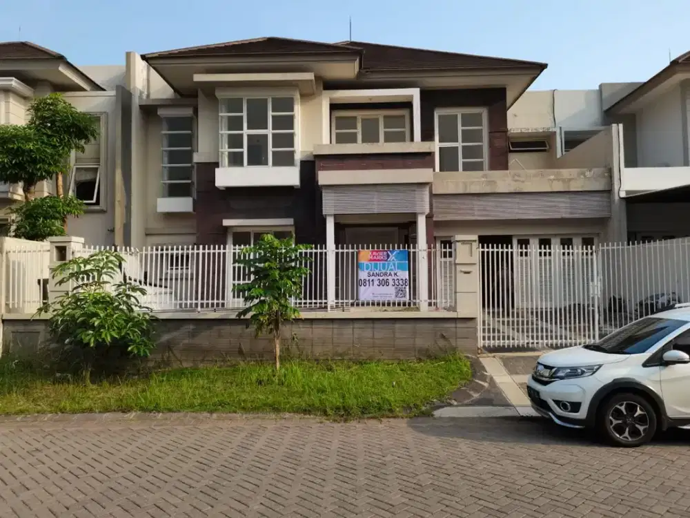 Dijual Rumah Puri Galaxy Surabaya – Cluster Bamboo Lakes, Lingkungan Eksklusif