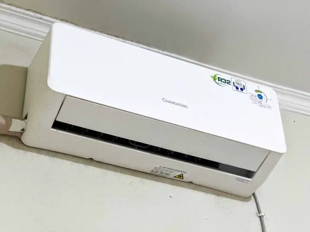 AC Changhong 1/2 PK Mulus Tinggal Pakai