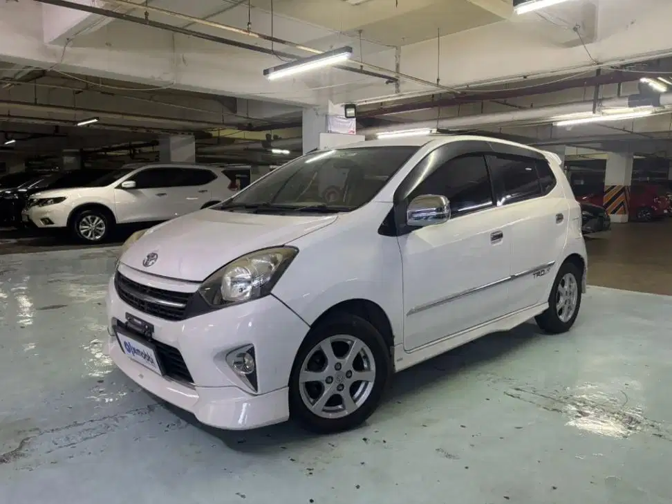 DP MURAH - Toyota Agya 1.0 G TRD Sportivo Bensin MT 2016 Putih