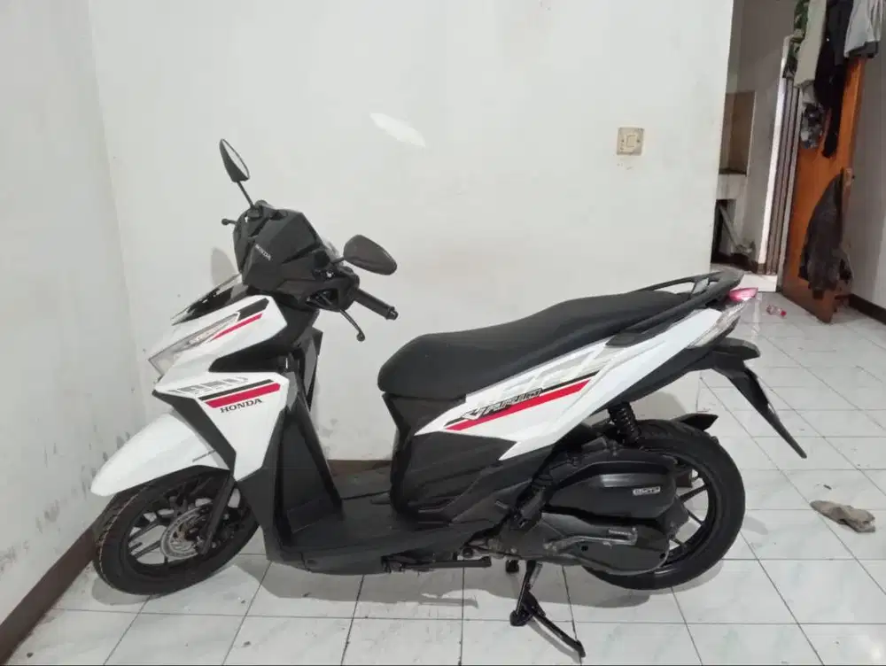 JUAL CEPAT Honda Vario 125 LED CBTHN 2018, SUPER MULUSS... FULL ORI...