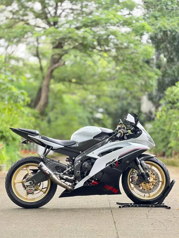 YAMAHA R6 2014 PUTIH KM LOW PAJAK ON SIAP GASPOL