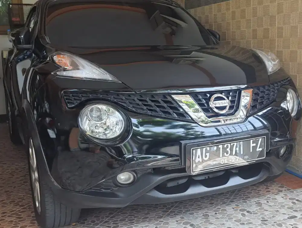 Nissan Juke 1.5 AT CKD (Black)