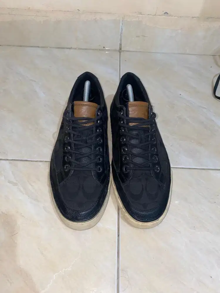 Sepatu sneakers Coach graham signature