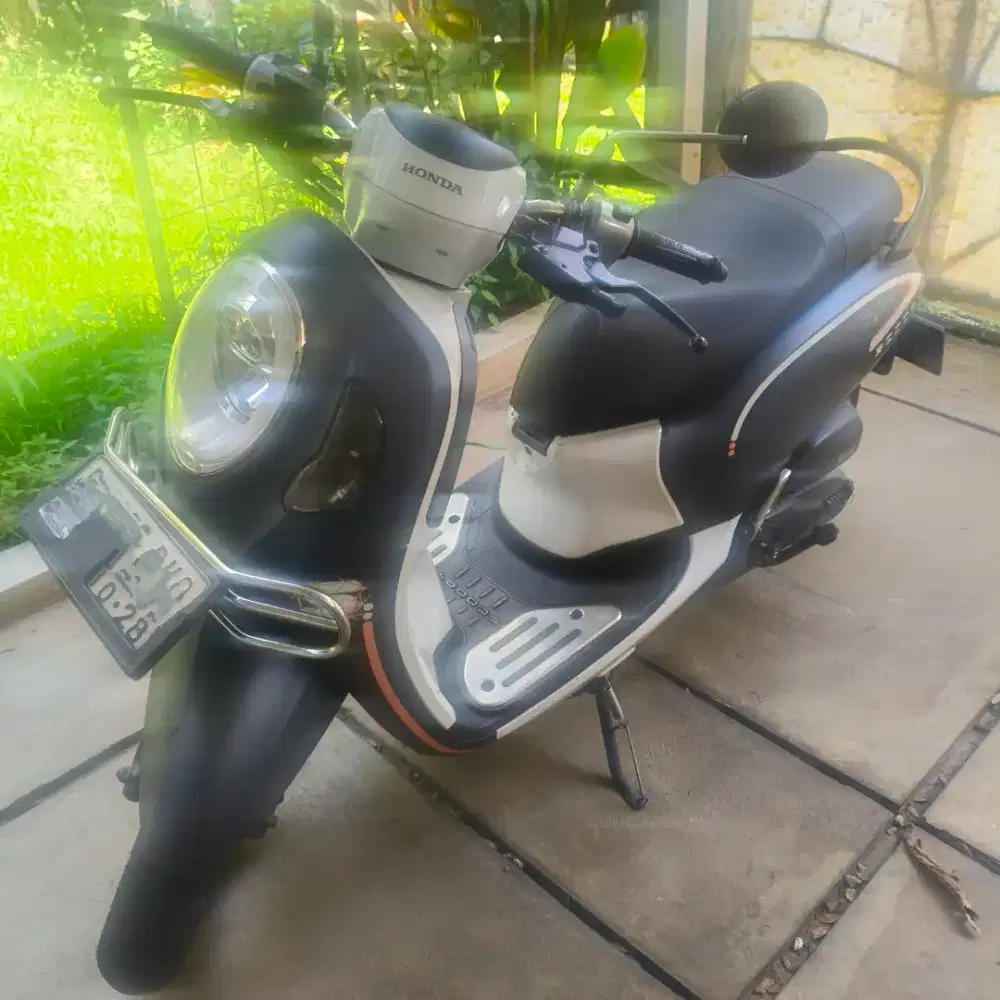 Honda Scoopy Low KM Tahun 2023