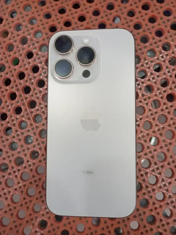 iPhone 16 pro 256gb resmi iBox