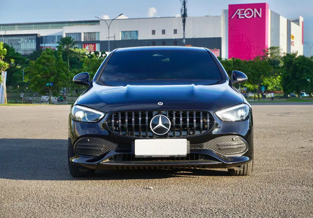 HOT ITEMS ! IRIT ! Mercedes Benz C200 W206 EQ Boost Avantgarde 2022