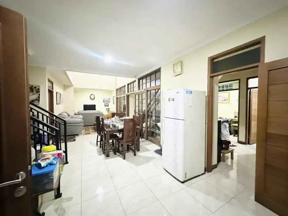 DIJUAL Rumah Mewah Siap Huni di Sukamulya Bandung dekat Maranatha, UPI, PVJ, RSHS, Tol Pasteur, Husen, Rs. Hermina