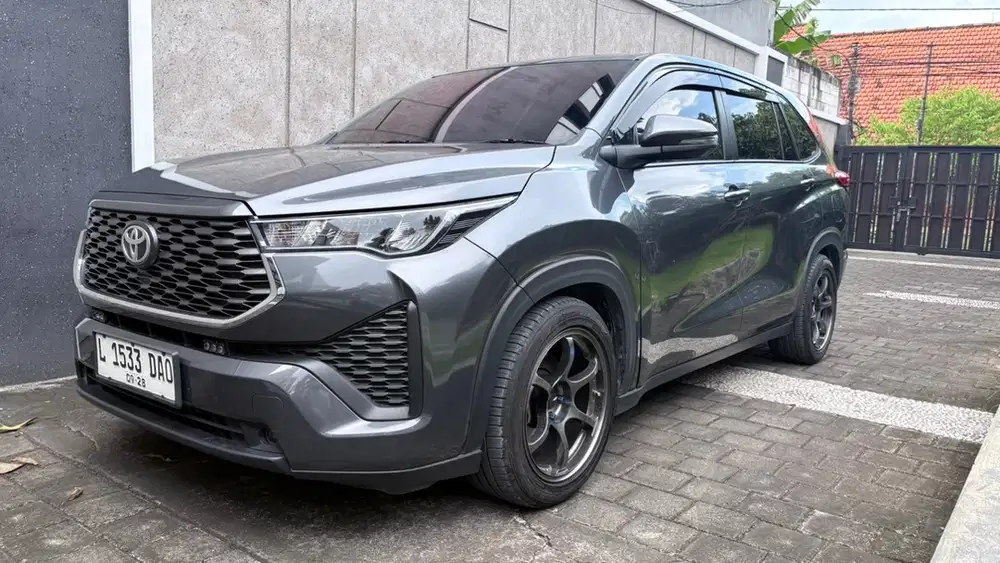 Toyota Kijang Innova 2023 Bensin
