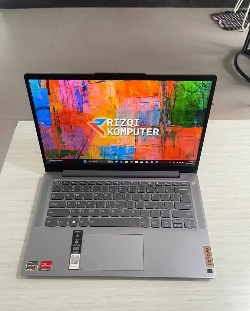 Lenovo Ideapad Slim 3 14AMN8 AMD Ryzen 5-7520U RAM 8GB SSD 512GB