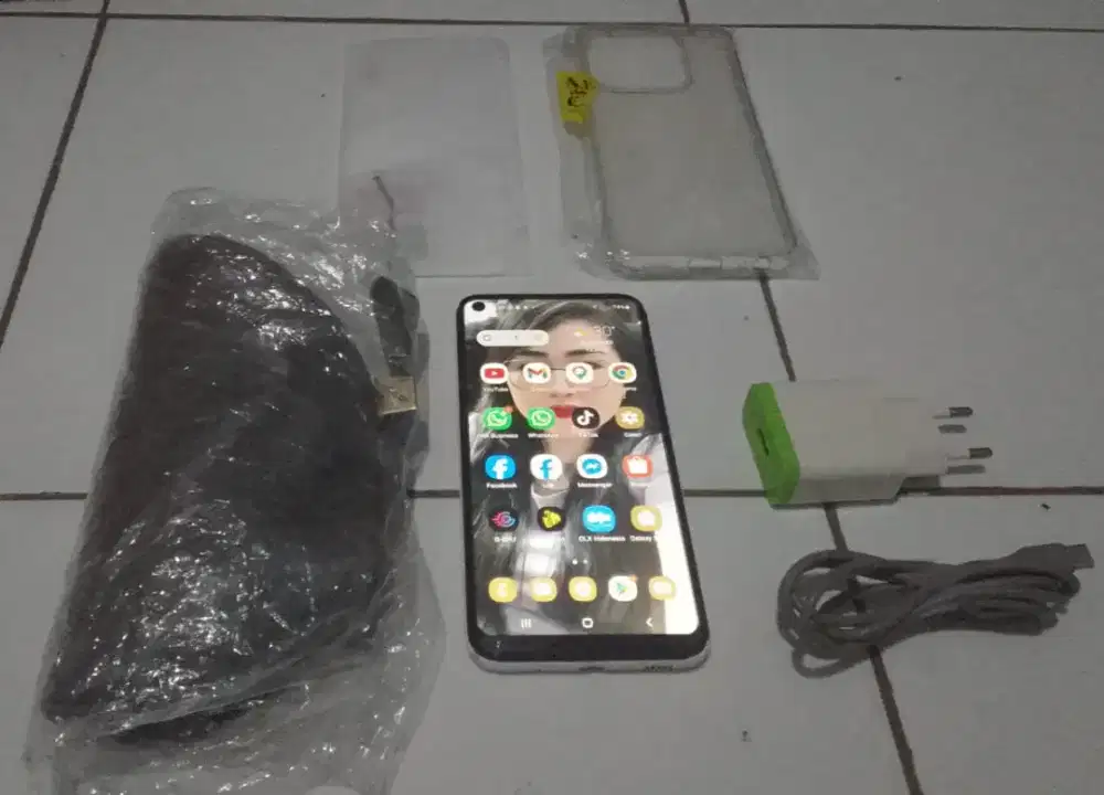 Samsung A11 ( 2023 ) ORI
Ram 5gb ( 3gb+2gb)
Rom 32gb