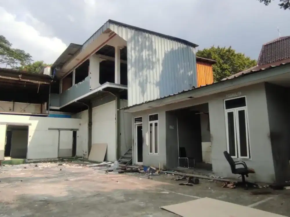 Disewakan Tanah lahan Kosong di Duren sawit