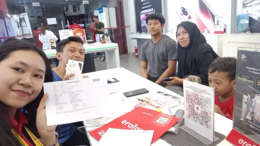 iPhone 14 promo free adaptor