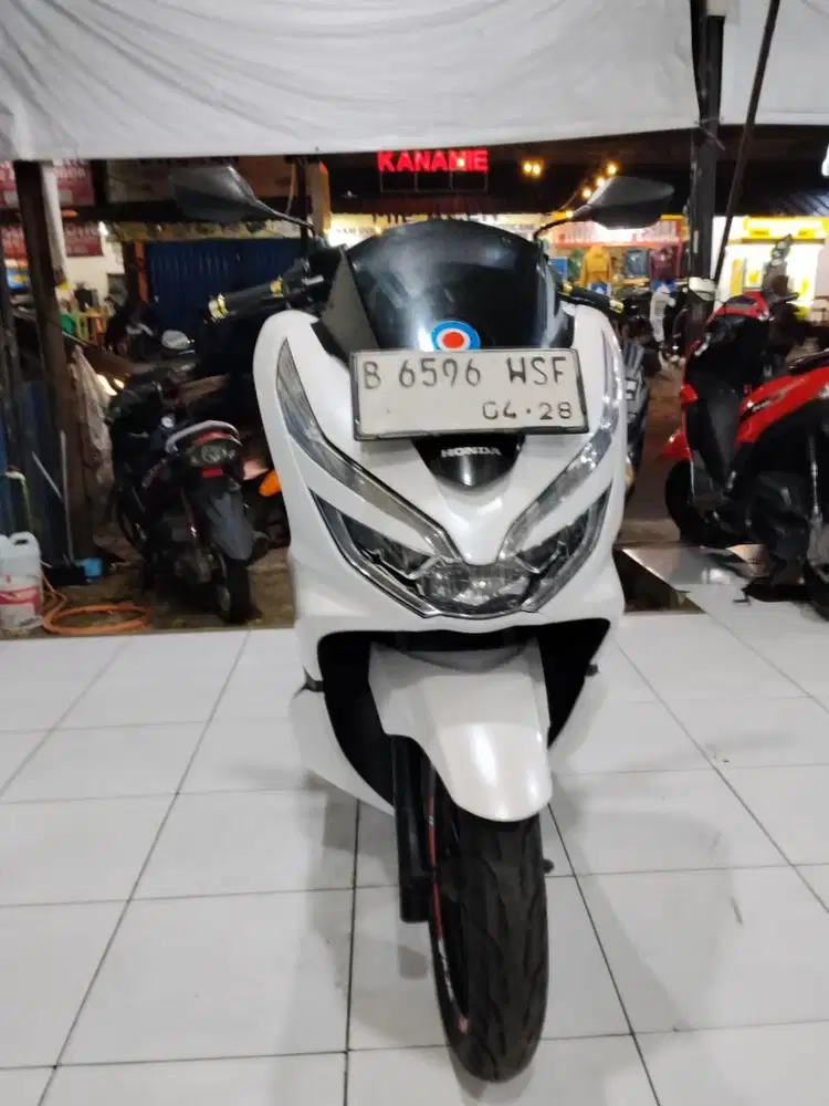(JUAL CEPAT) Honda pcx 150cc 2018 super mulus