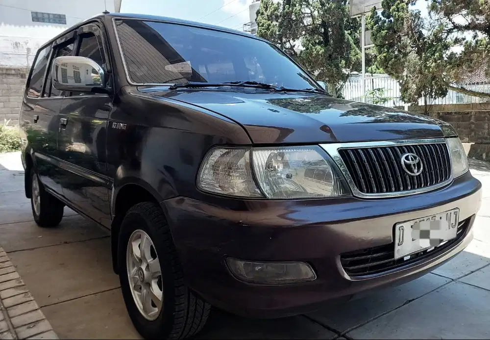 Kijang LGX bensin 1.8 manual th 2003/2004 efi pajak isi ac dobel