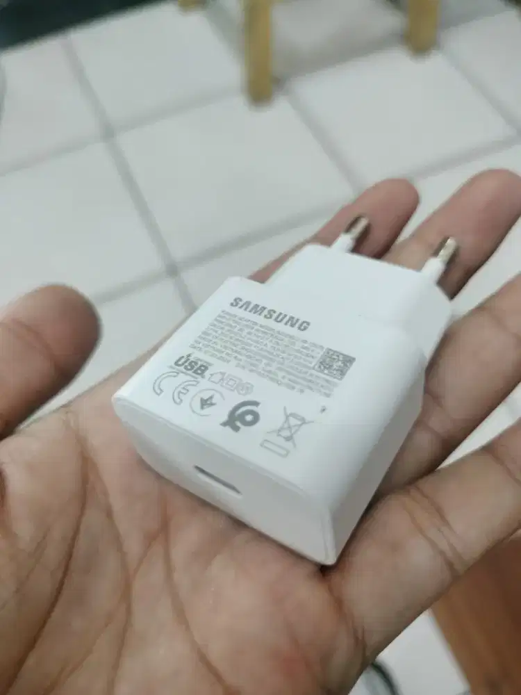 Batok casan Samsung 25w original ( mulus )