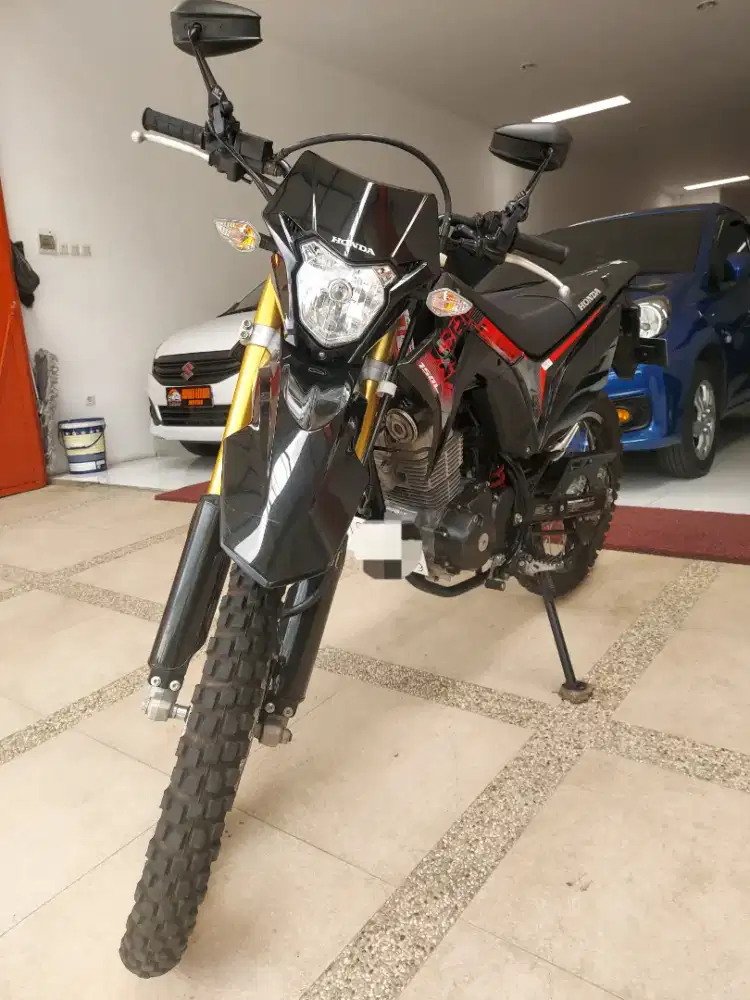 Honda CRF 150  2024 Tgn pertama