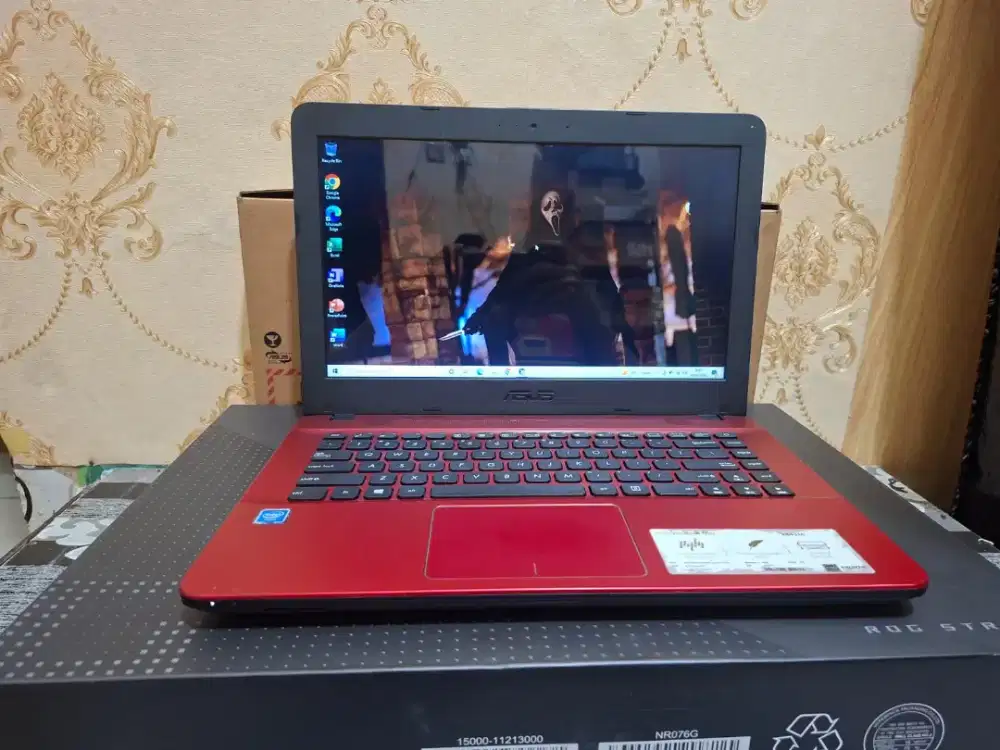Laptop Asus X441MA Celeron N4000 -4GB -SSD 128GB- GRESS -