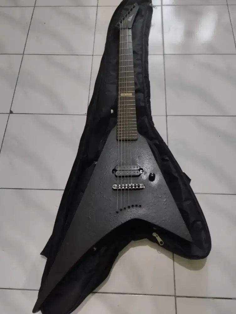 Guitar Listrik BC Rich